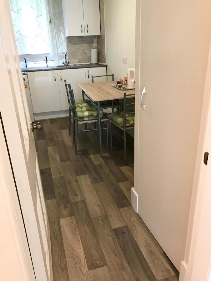 Cozy Central Apartment Inverness Ngoại thất bức ảnh